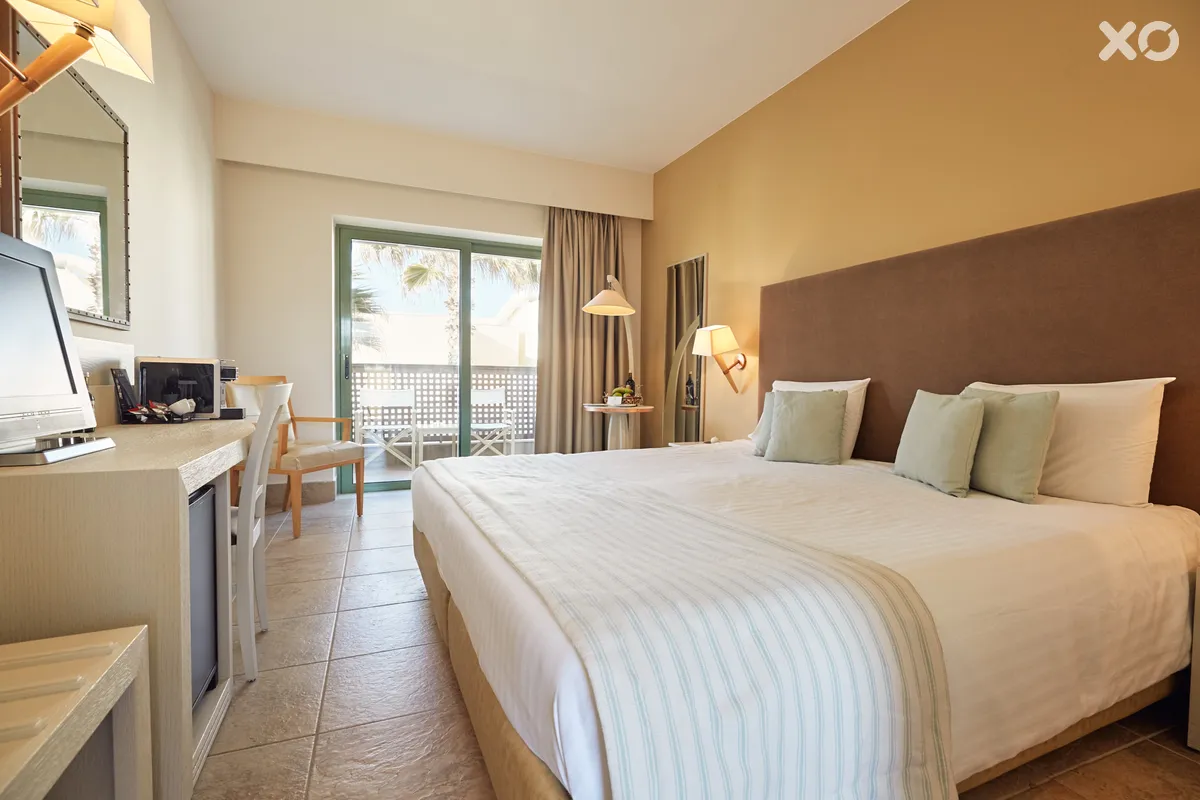 Grand Bay Beach Resort