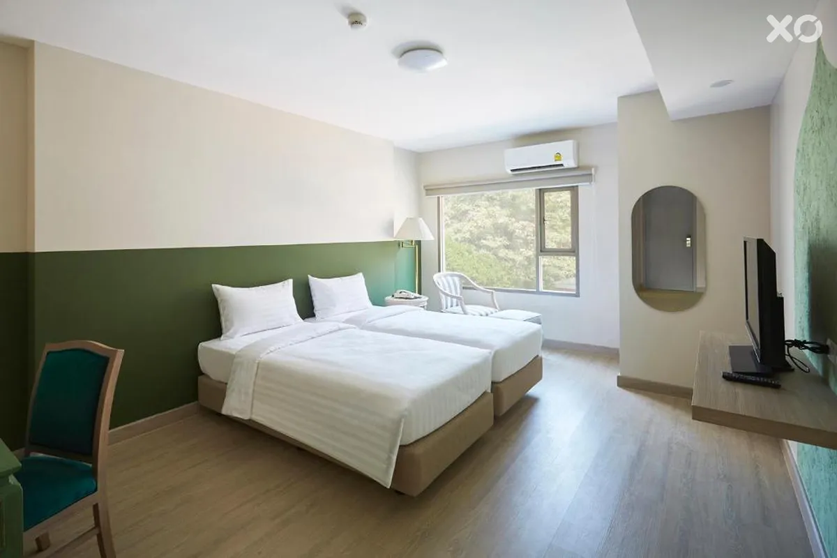56 Surawong Bangkok Hotel