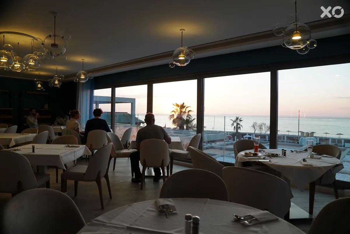 Almyros Beach Resort & Spa