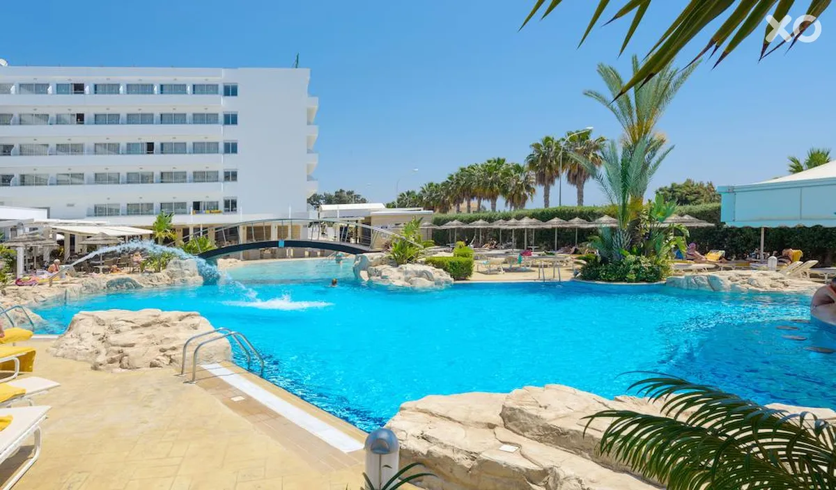 Tasia Maris Beach Hotel