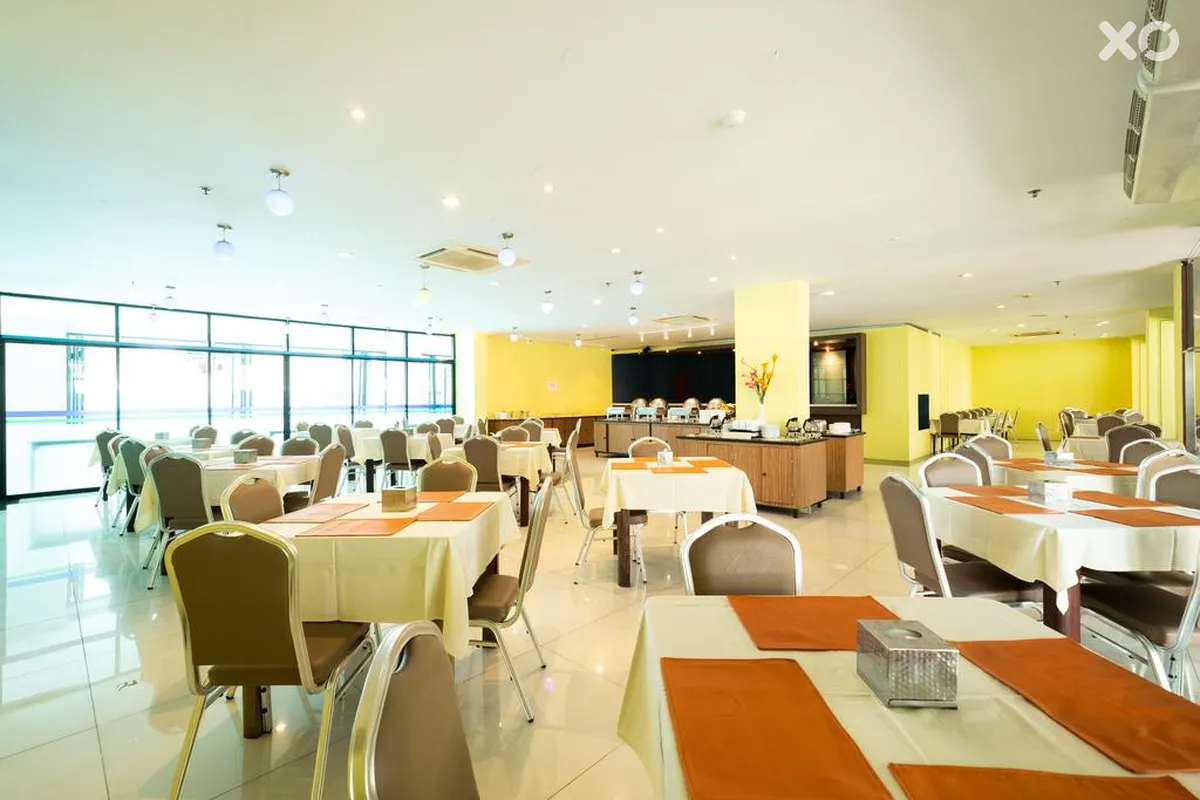 Vogue Pattaya Hotel