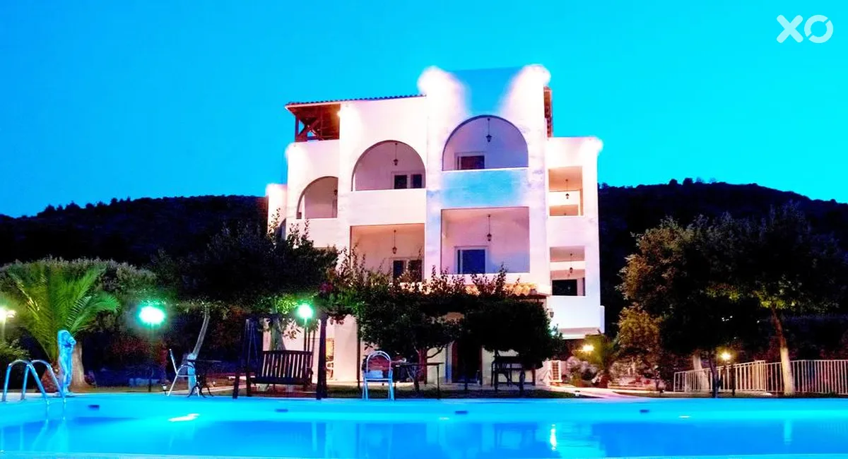 Agnanti Villa