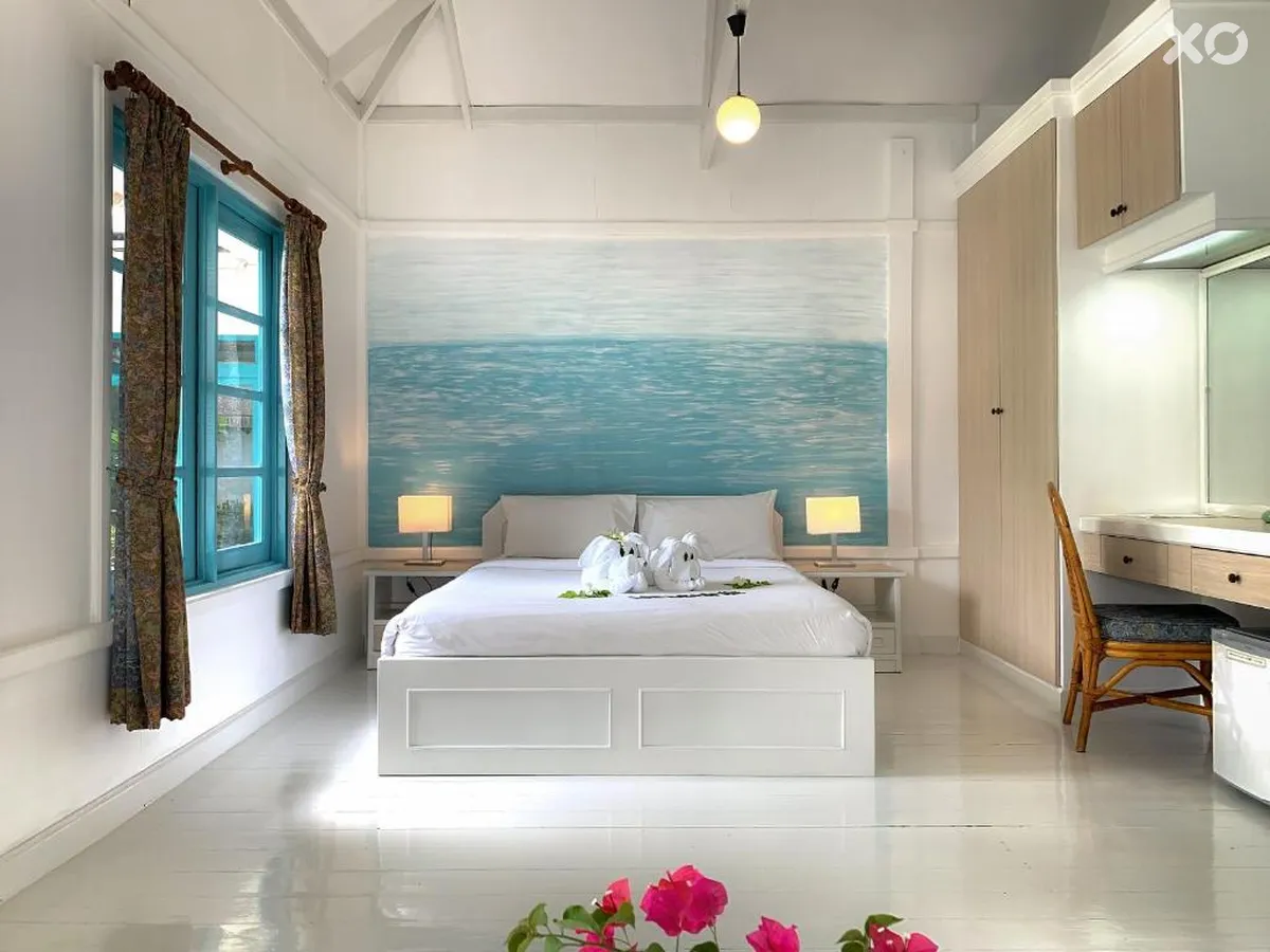 Sand Sea Beach Resort