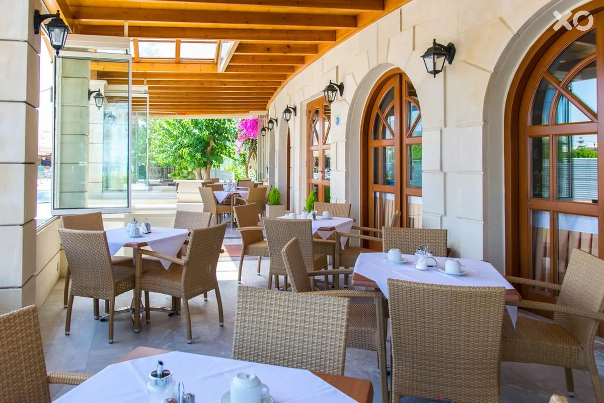 Anita Beach Hotel