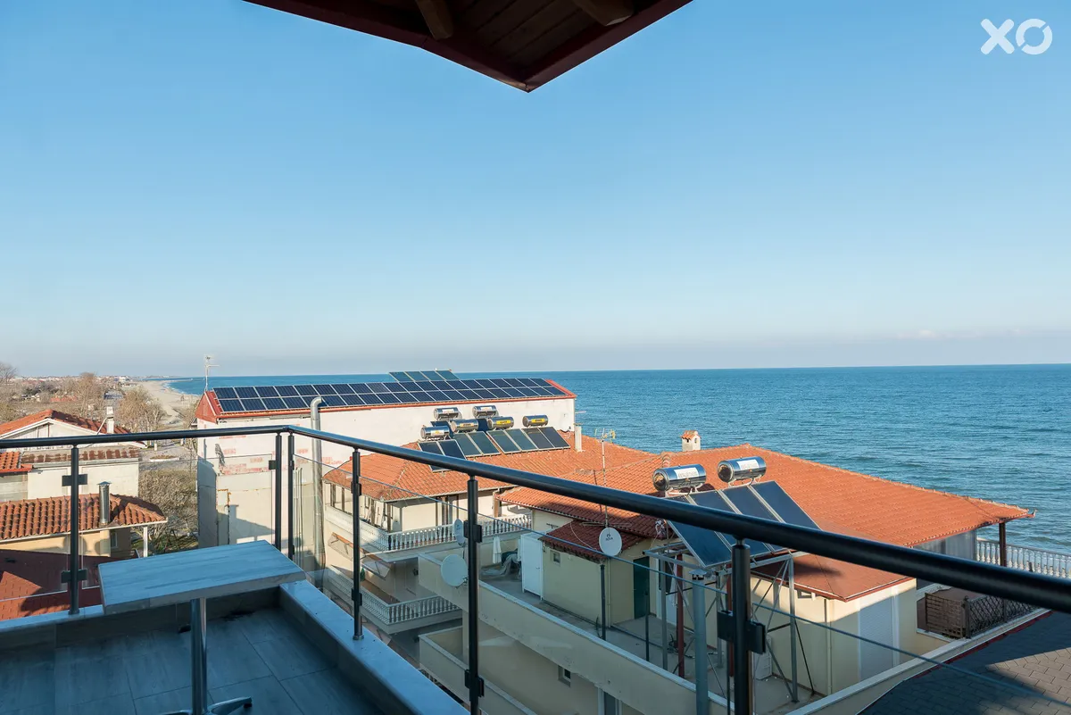 Ammos Beach Studios & Suites