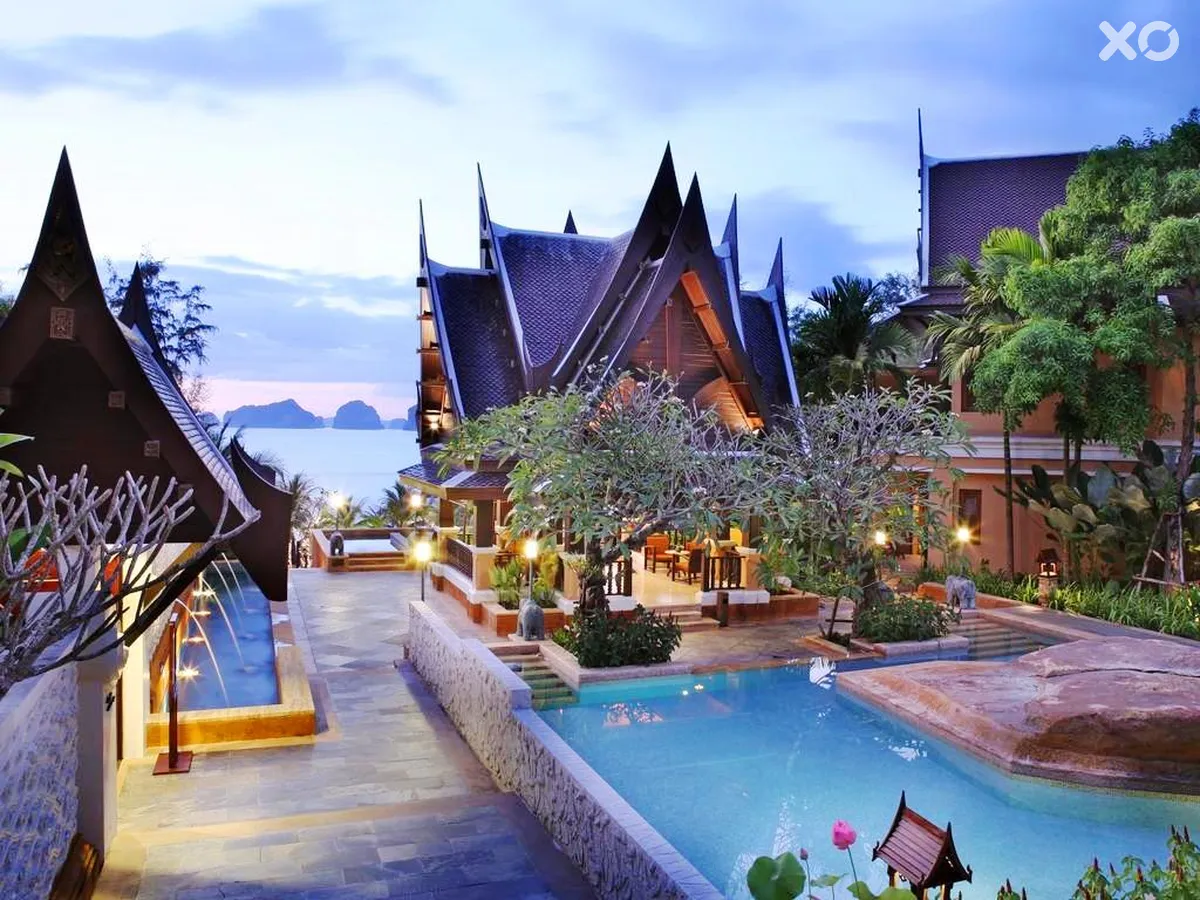 Amari Vogue Resort