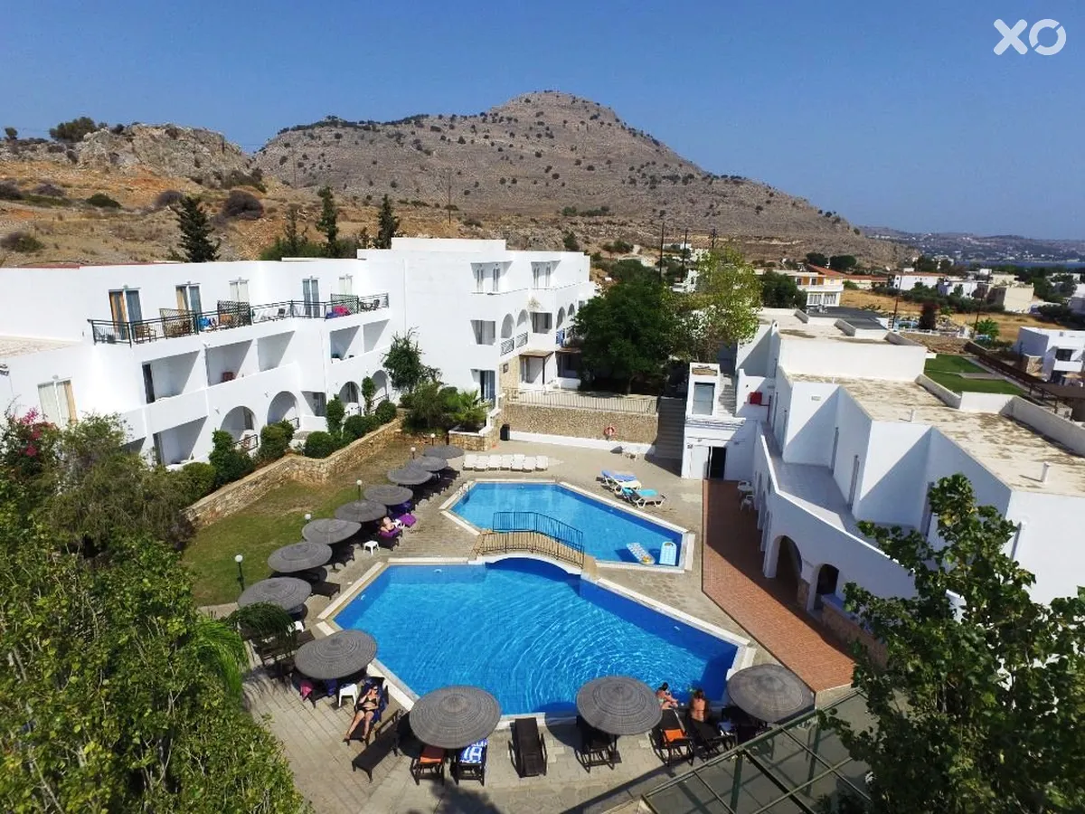 Ellia Hotel
