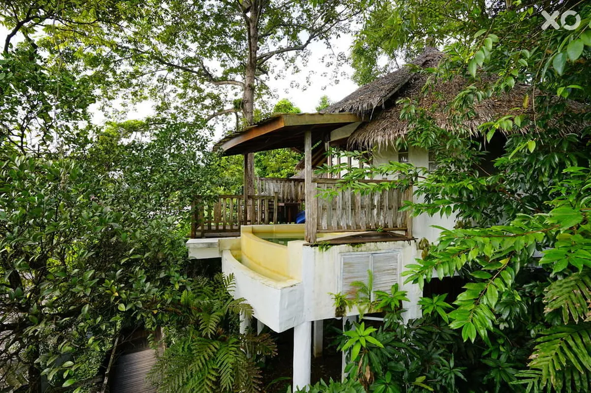 Aana Resort & Spa