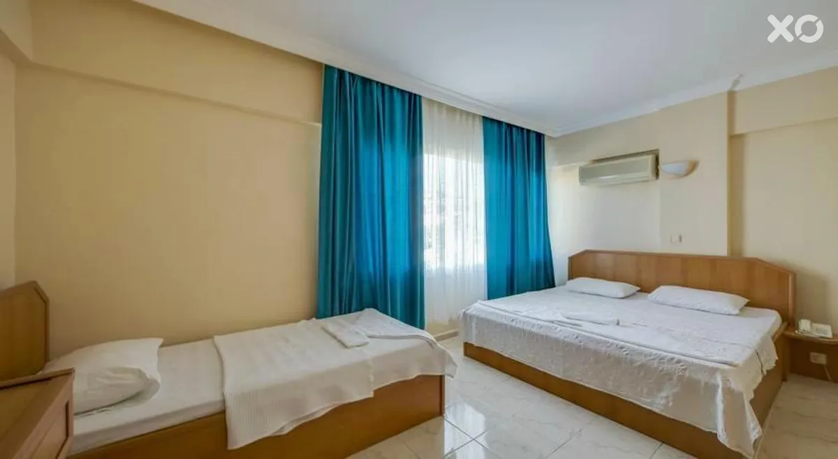 Grand Nett Hotel