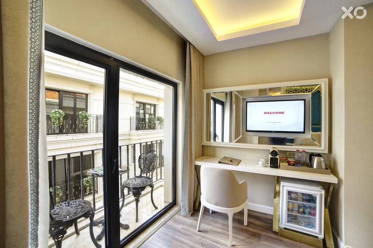 Great Fortune Design Hotel