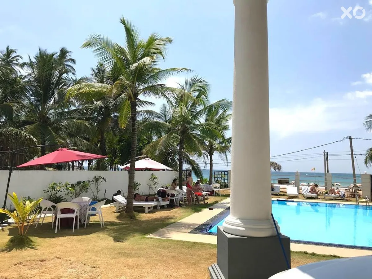 Crystal Resort Dikwella