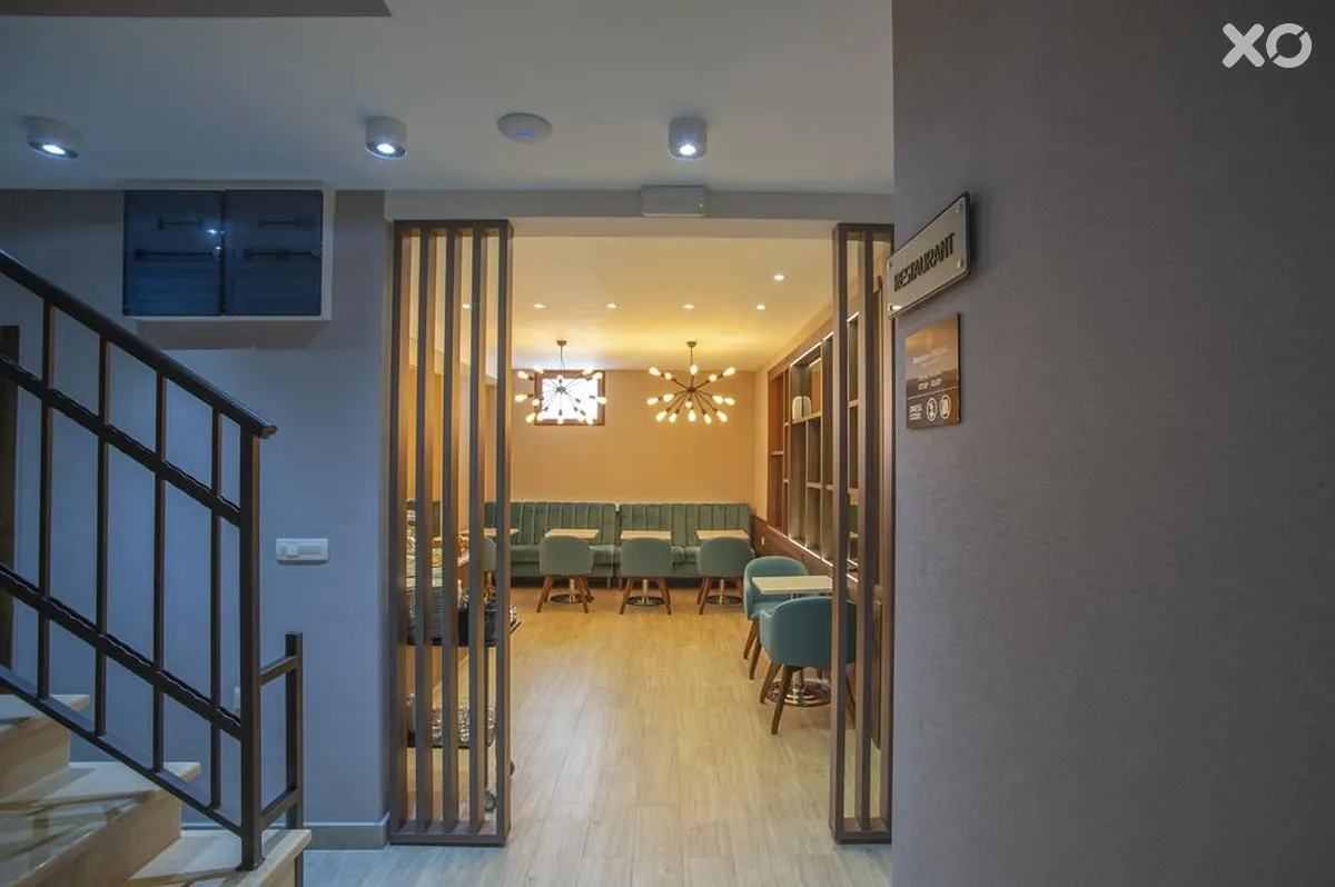 Twelve Hotel
