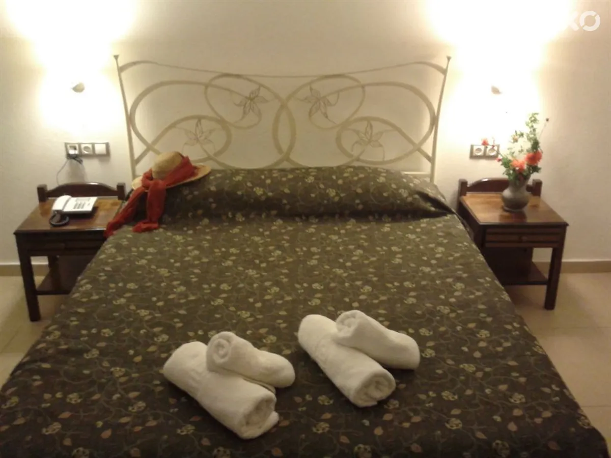 Esperides Hotel