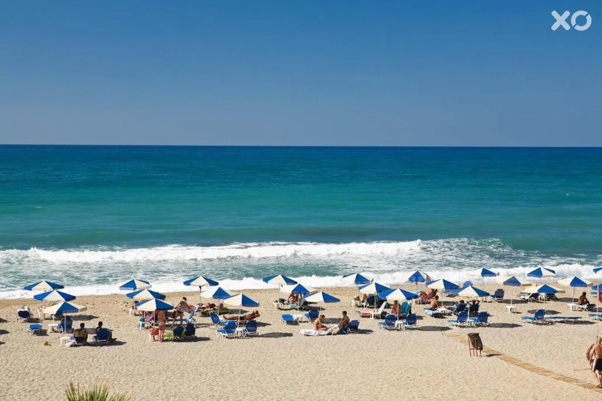 Iperion Beach Hotel