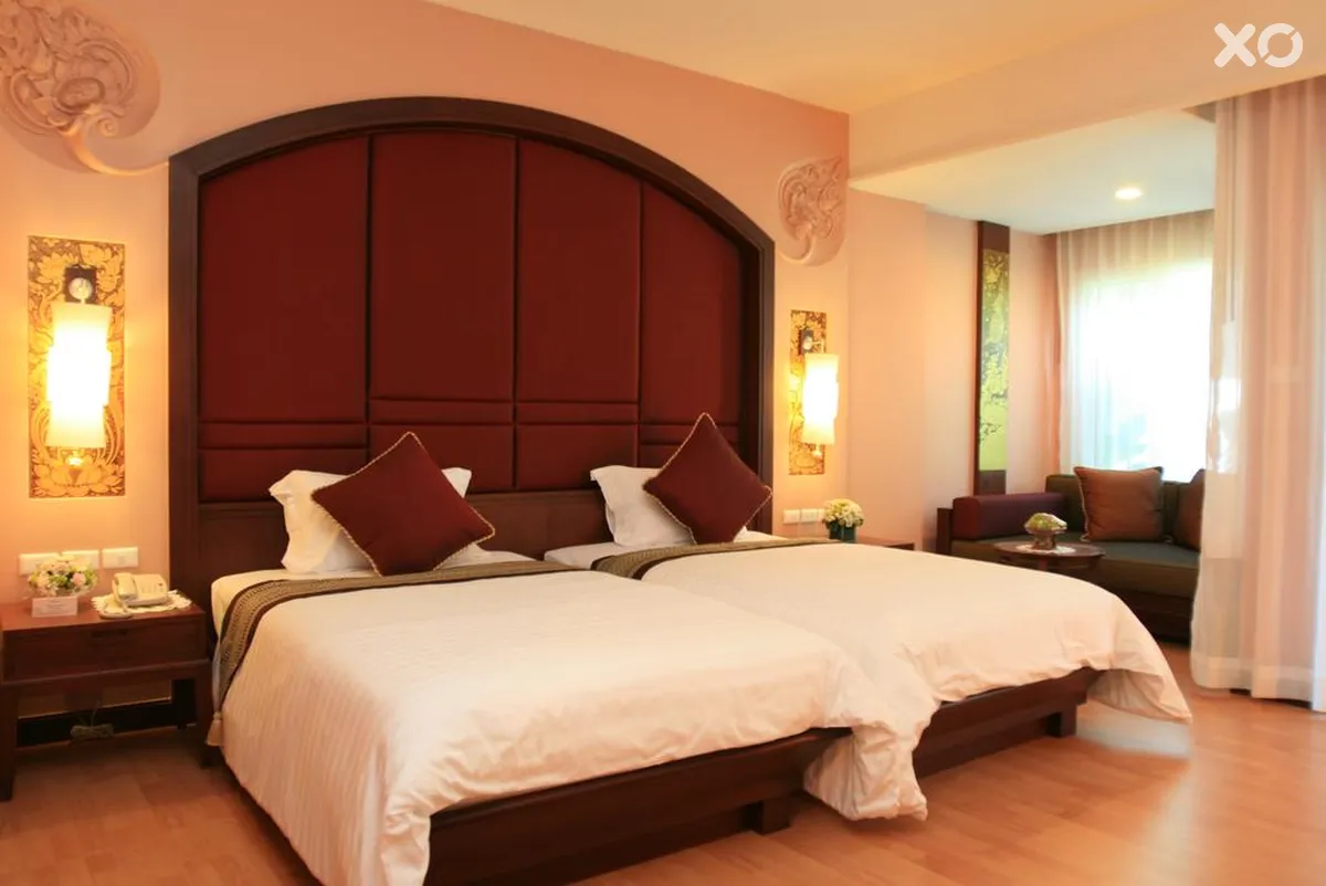 Grand Pacific Sovereign Resort & Spa