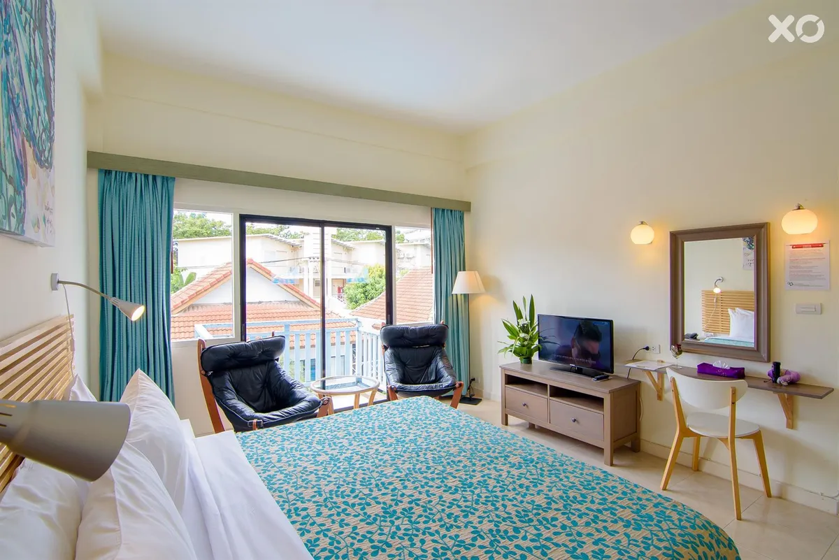 Chom View Hotel