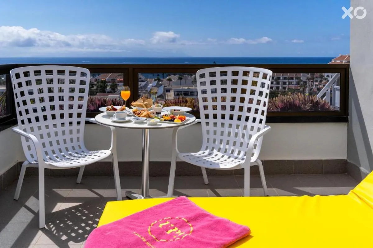 Spring Hotel Bitacora