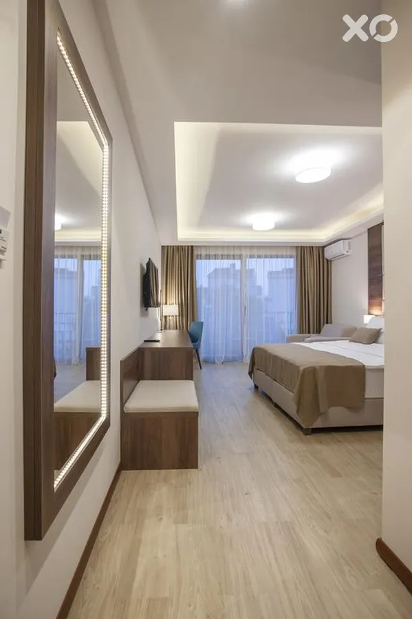 Twelve Hotel