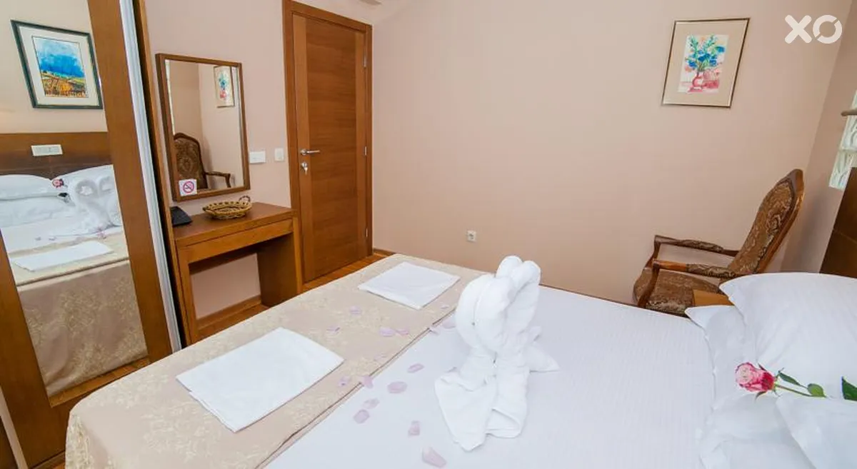Petrovac Hotel