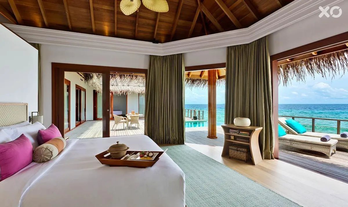 Dusit Thani Maldives Hotel