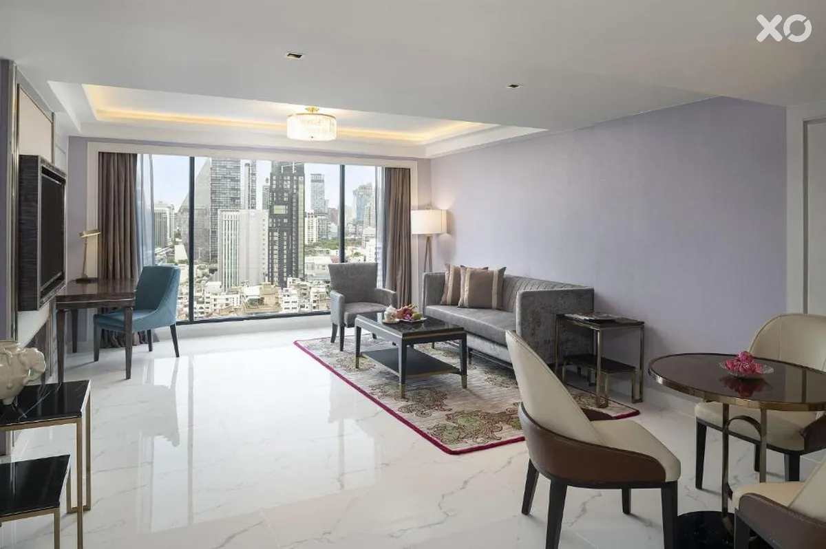 Aira Hotel
