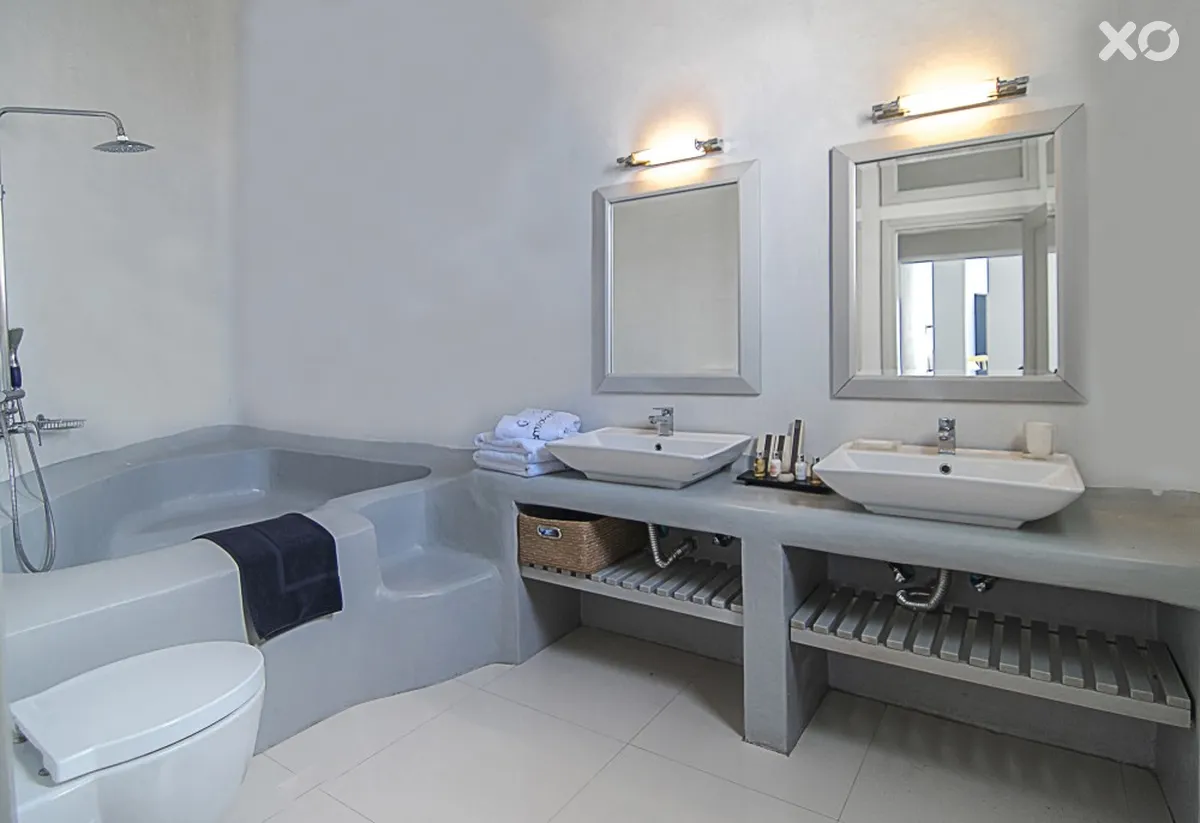 Ambassador Aegean Luxury Hotel & Suites