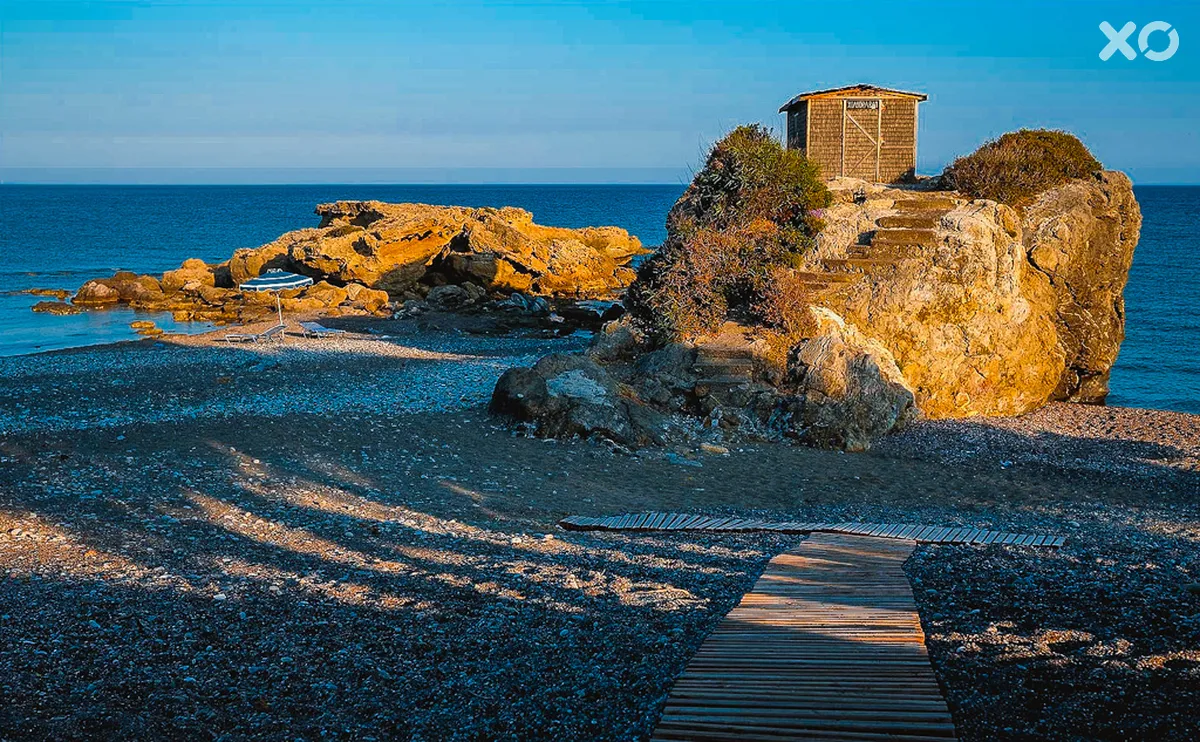 Paraktio Beach Apartments