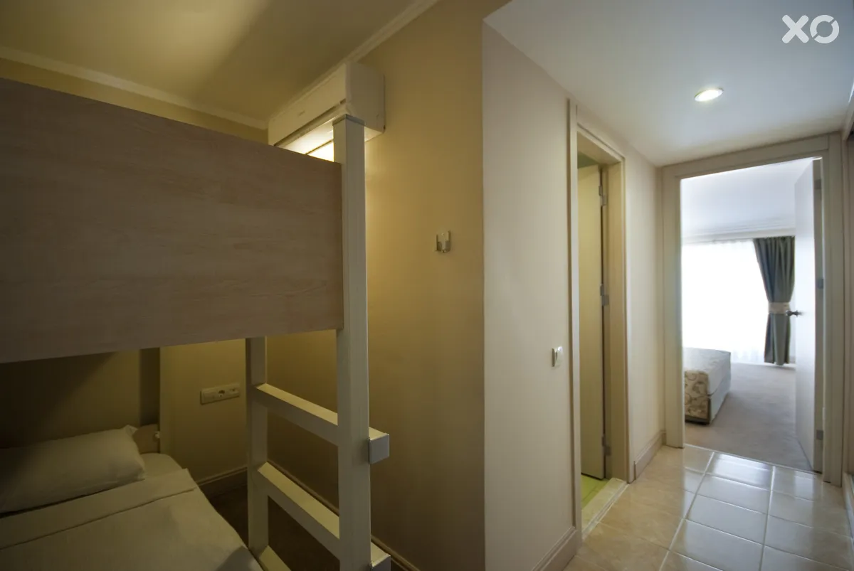 MG White Lilyum Hotel
