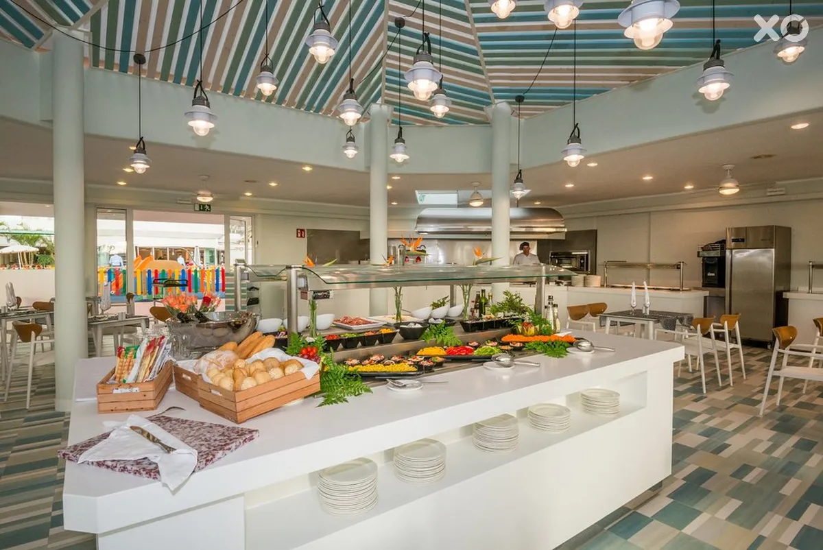 Hovima La Pinta Beachfront Family Hotel