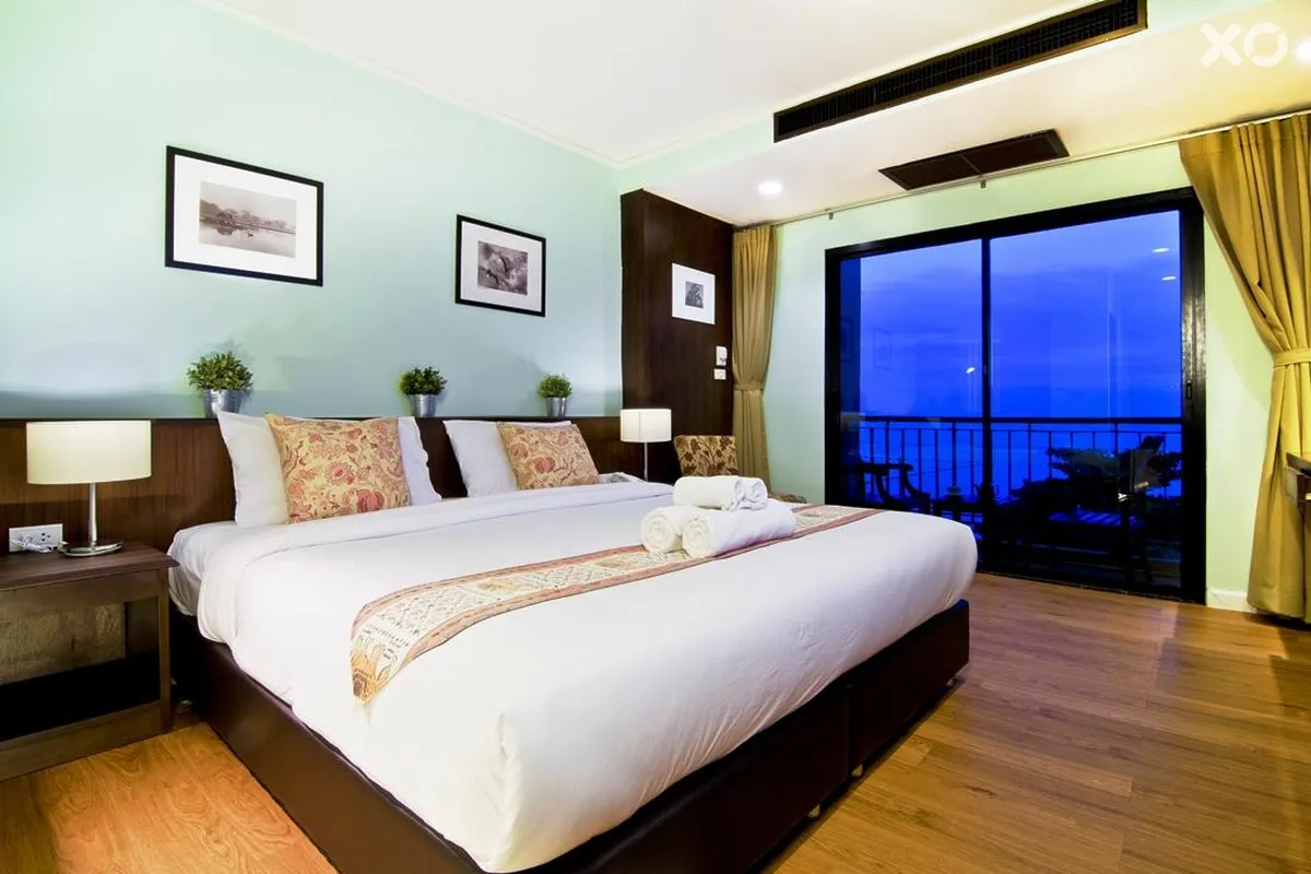 The Jomtien Twelve