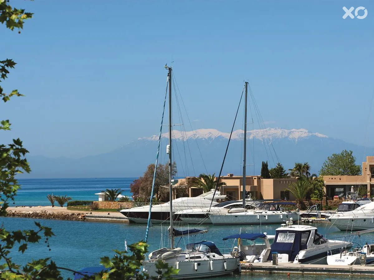 Sani Asterias Suites