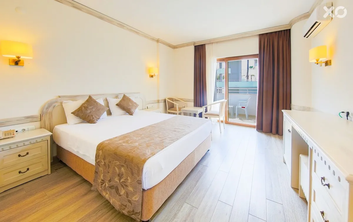 My Dream Hotel