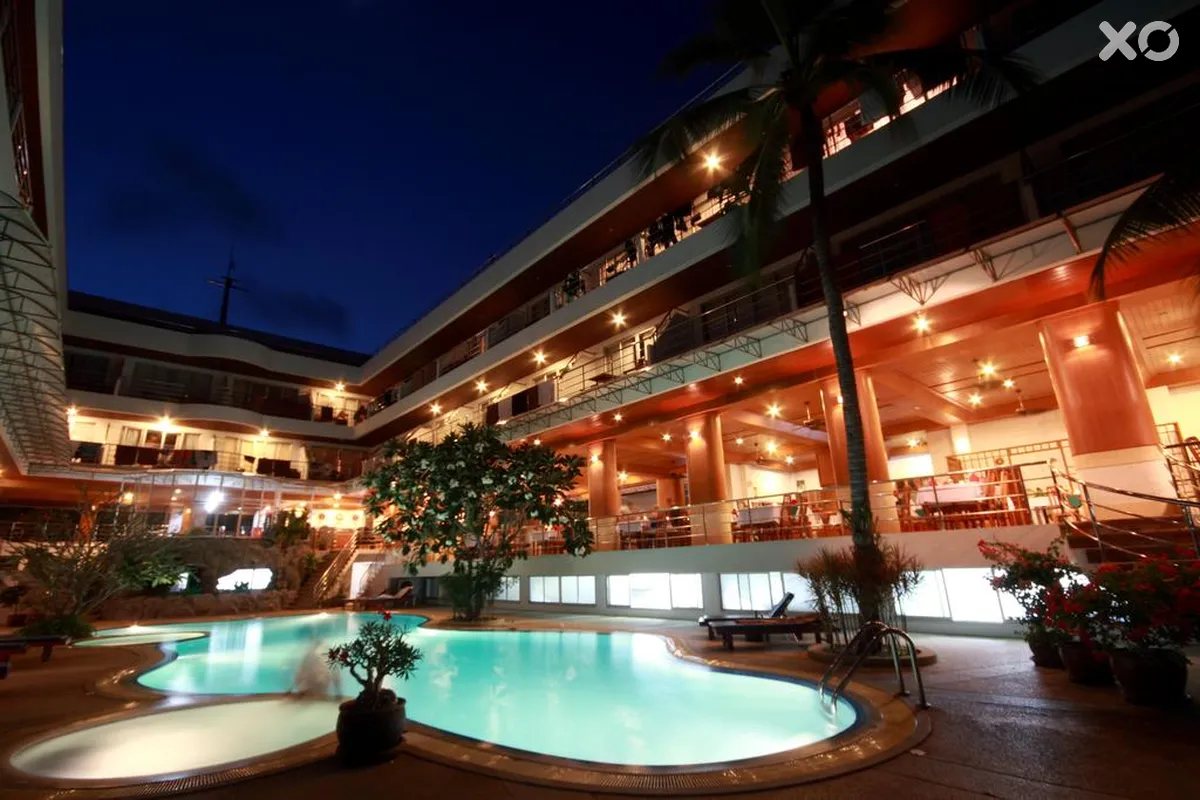 Samui First House Hotel