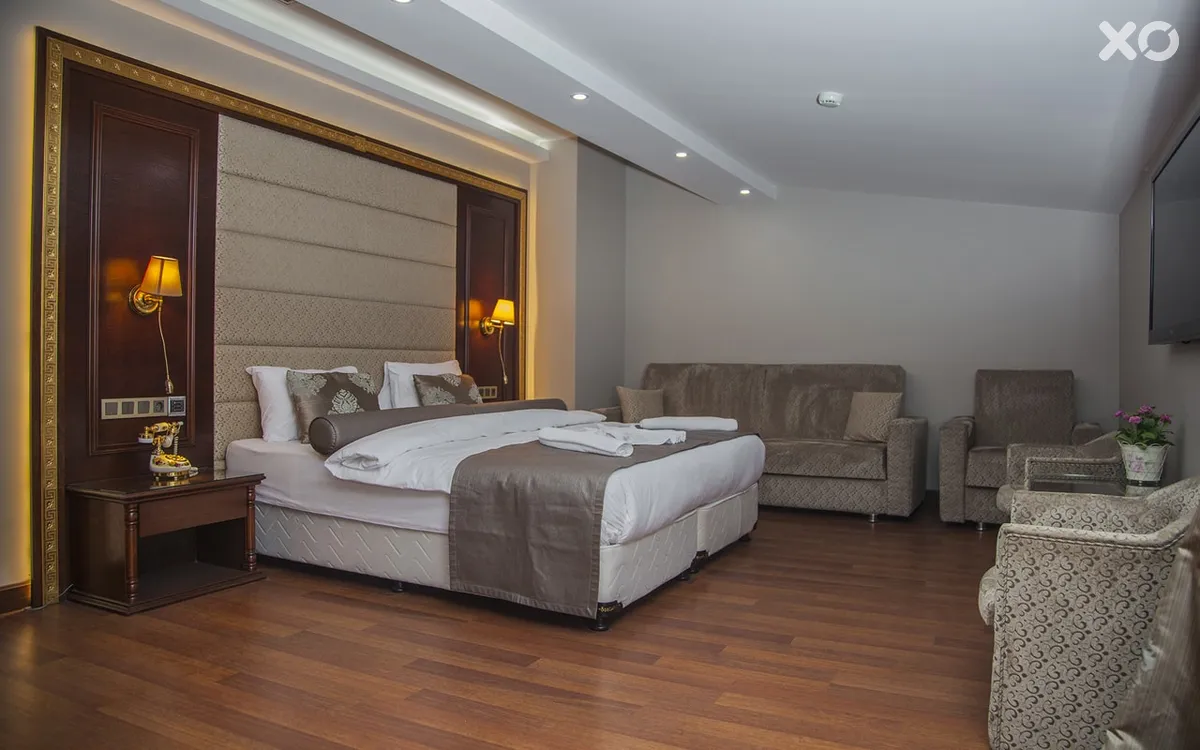 Bilinc Hotel