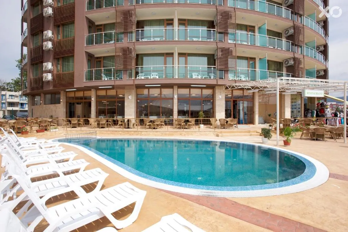 Sea Breeze Hotel