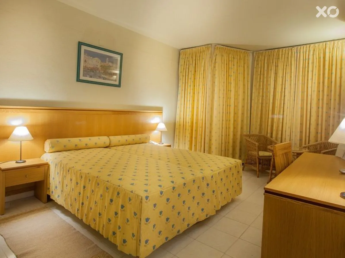 Auramar Beach Resort