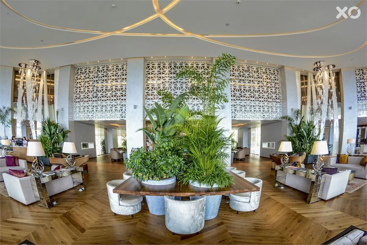 Akra Hotel