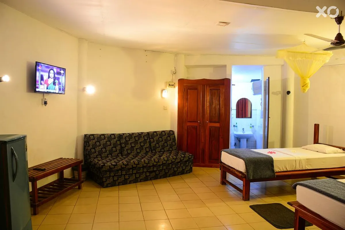 Shanthi Beach Resort