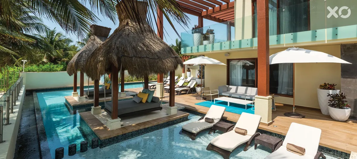 Azul Villa Esmeralda