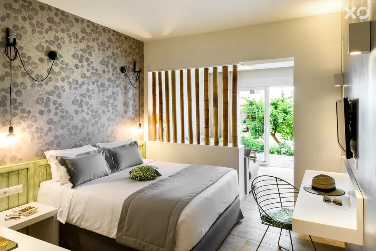 Antigoni Beach Resort Hotel & Suites