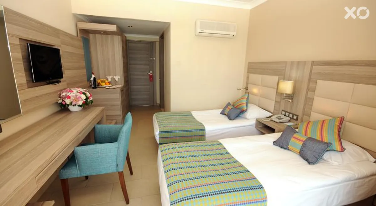 Insula Resort & Spa