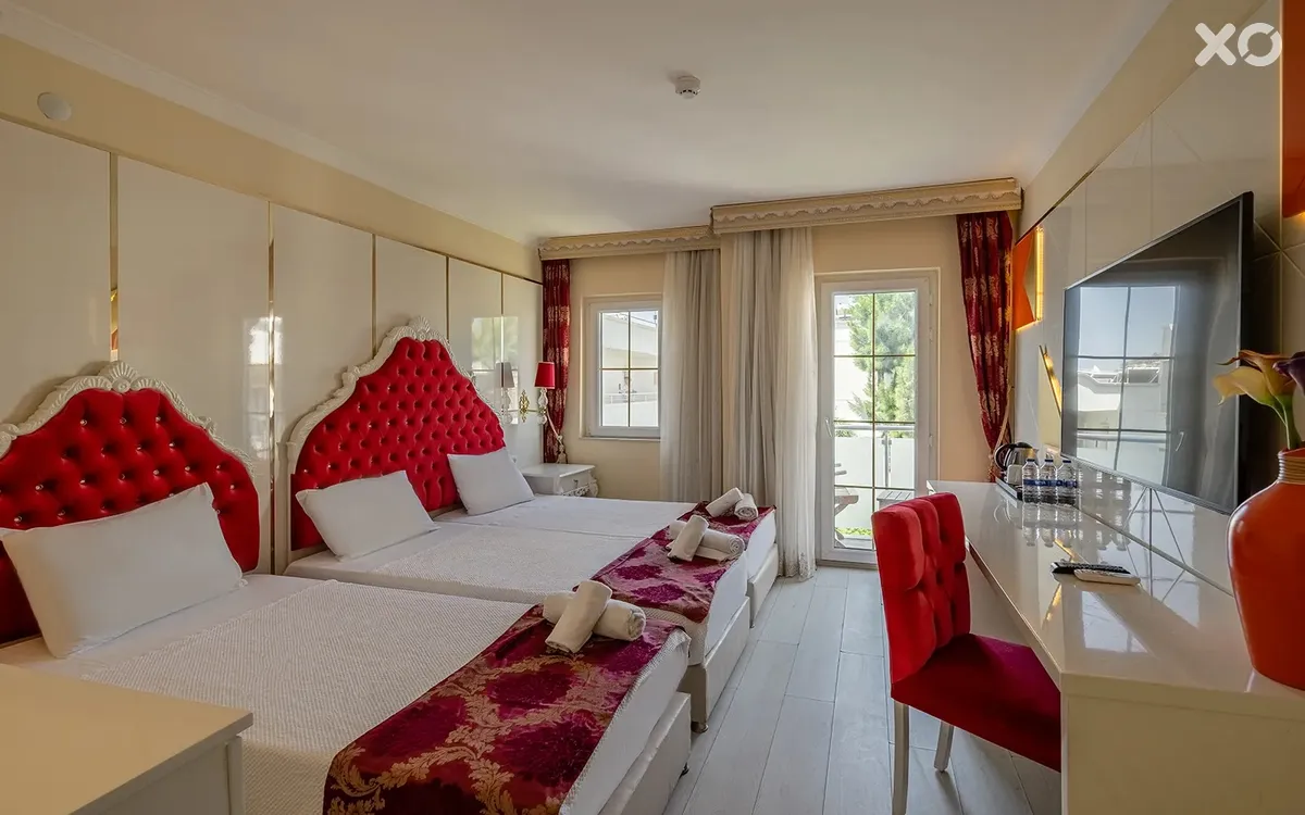 Golden Beach Resort & Spa