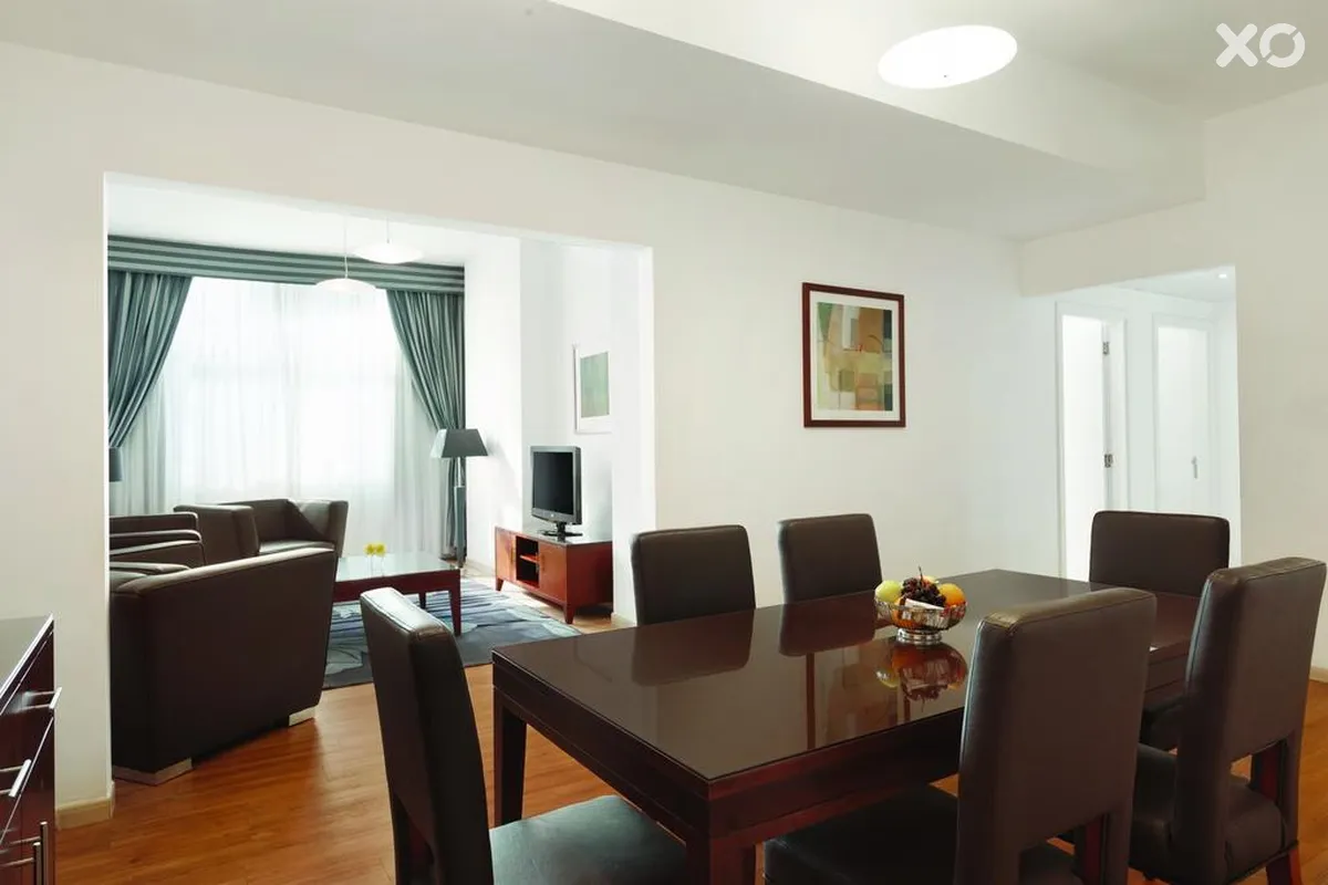 Golden Sands Hotel