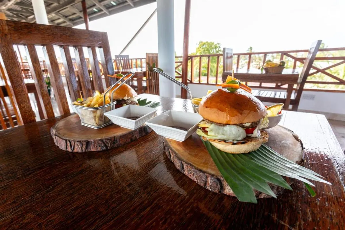 Canary Nungwi Hotel&Resturant