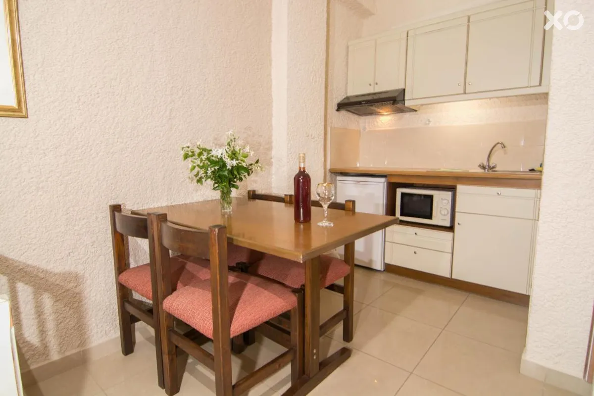 Lito Apartments