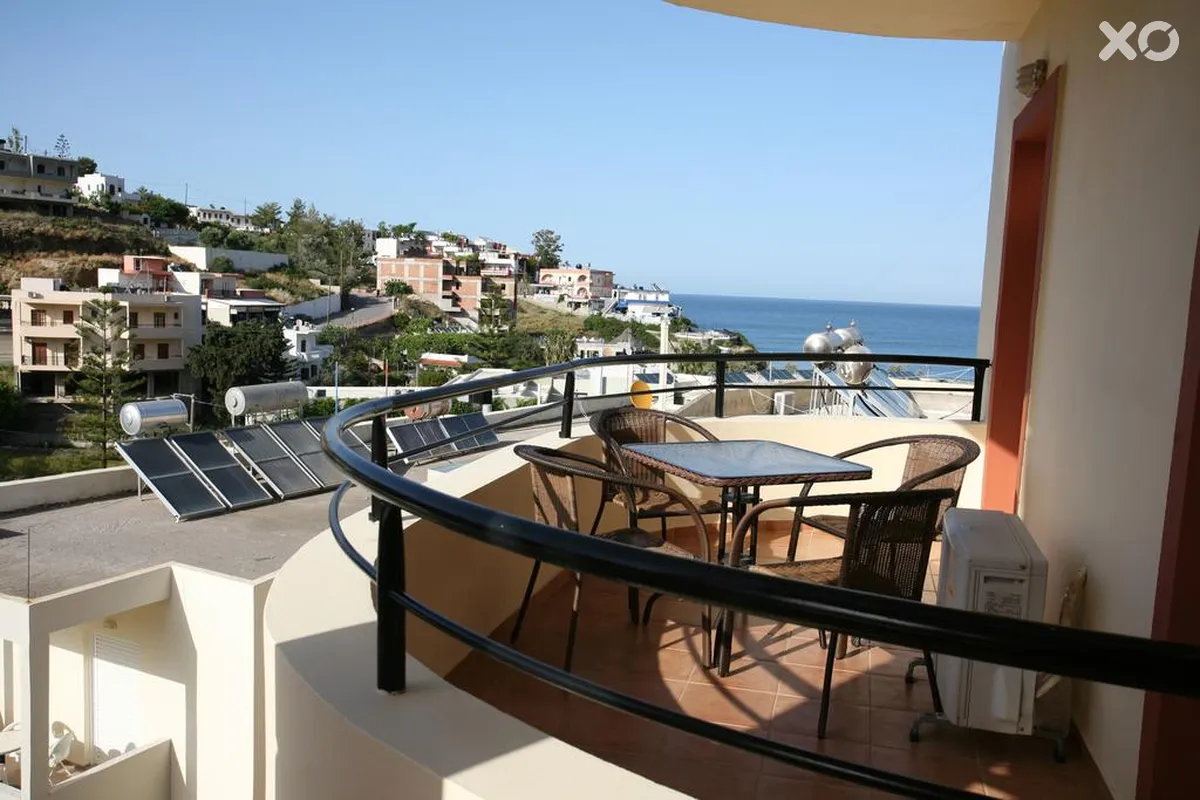 Elpis Studio Apartments