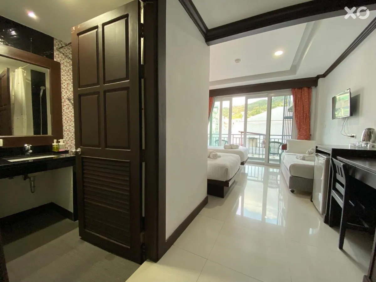77 Patong Hotel & Spa