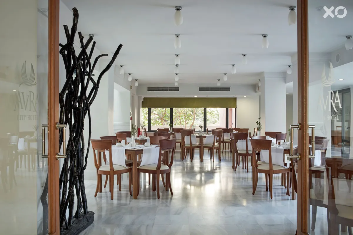 Avra City Hotel
