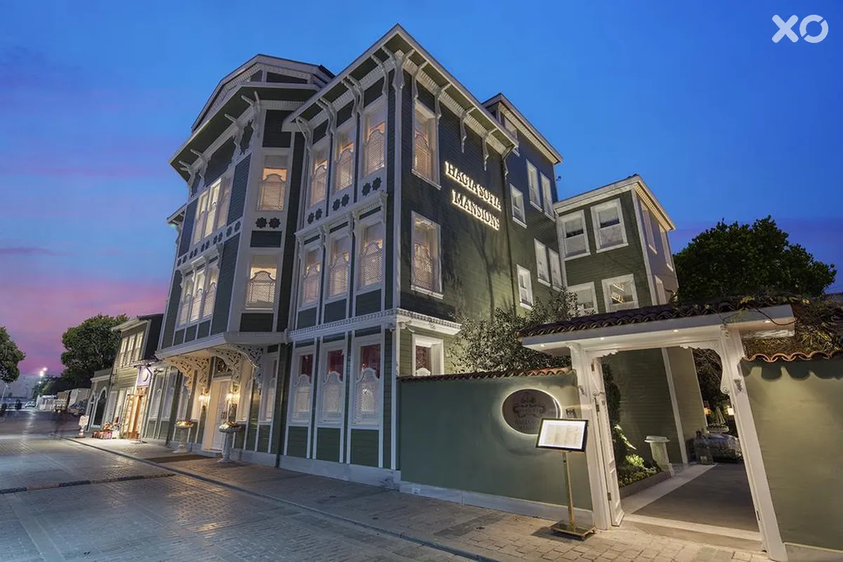 Hagia Sofia Mansions Istanbul Curio Collection by Hilton