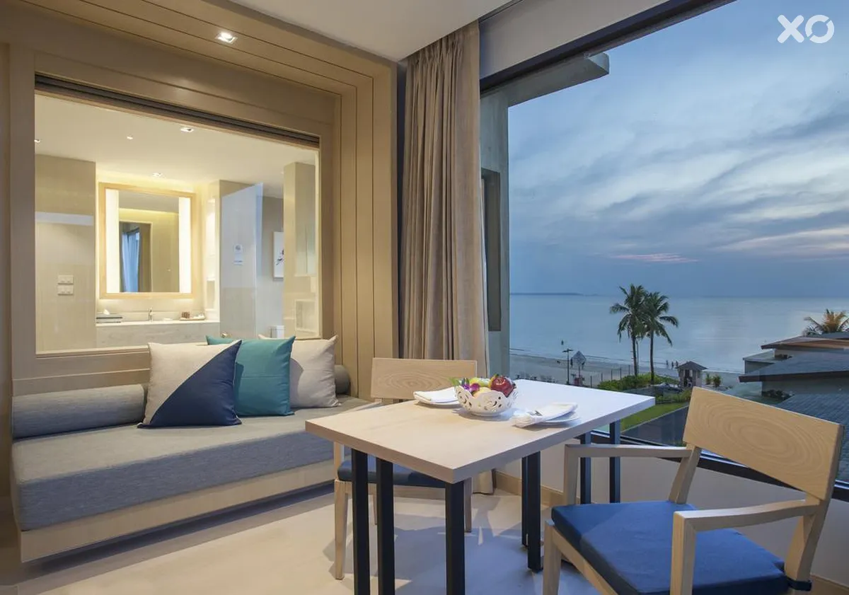 Le Meridien Khao Lak Resort & Spa